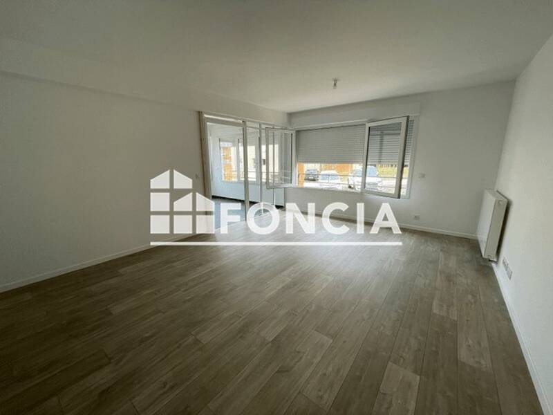 Maison à louer, 65m², CHARTRES DE BRETAGNE