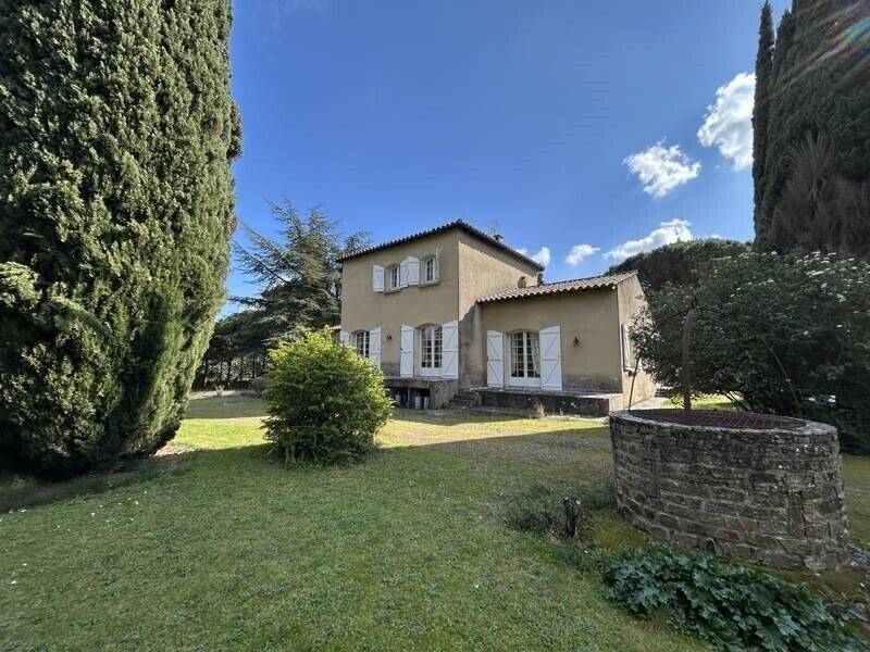 Maison à vendre, 216m², VILLEMOUSTAUSSOU