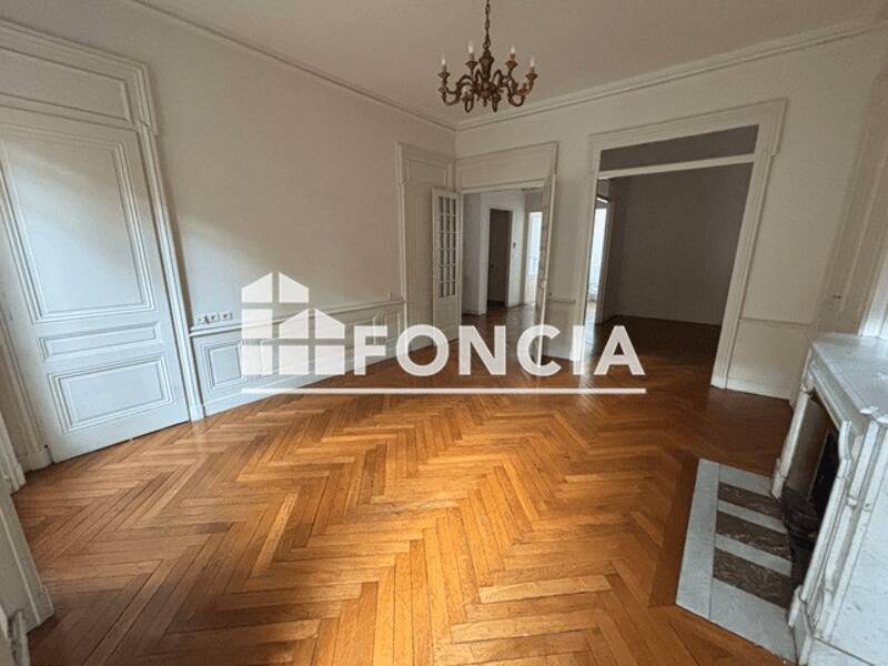 Maison à louer, 95m², LYON 3E