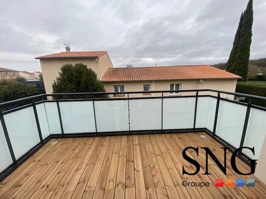 Appartement à louer 627 € 2 pièces 1 chambre 45,2 m² Étage 1/2 Eaunes 31600