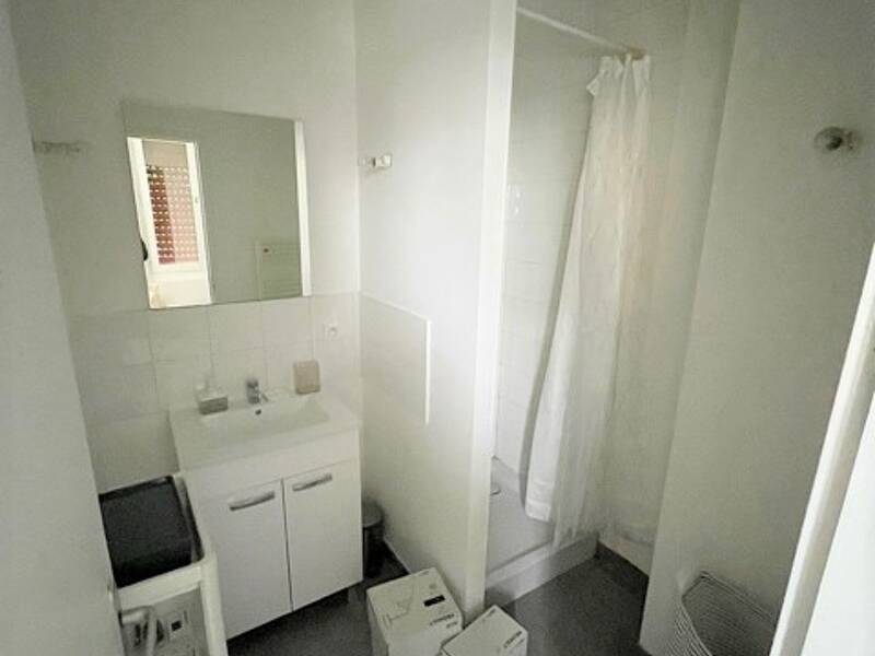 Maison à louer, 16m², LYON 8E