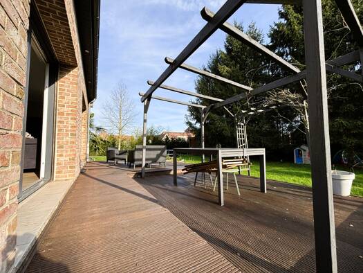 Villa à vendre - Première occupation 499 000 € 5 pièces 4 chambres 142 m² 1 351 m² de terrain Cysoing 59830