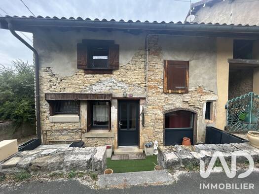 Maison à vendre 136 000 € 3 pièces 2 chambres 92 m² 983 m² de terrain Champagnat 71480