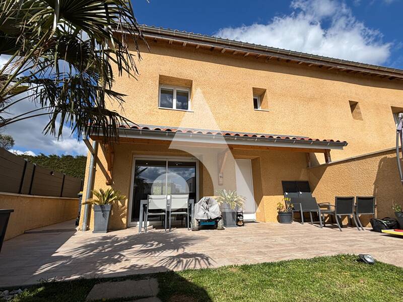 Maison à vendre, 103m², SAINT JEAN DE THURIGNEUX