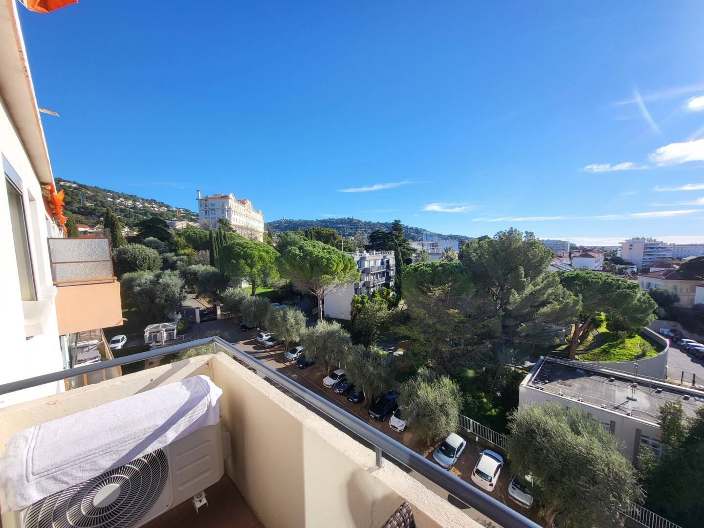 Maison à louer, 35m², CANNES