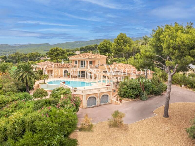 Maison à vendre, 300m², CEYRESTE