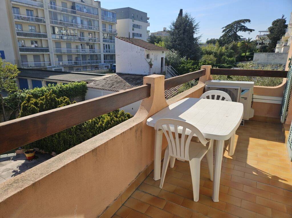 Maison à louer, 47m², ANTIBES