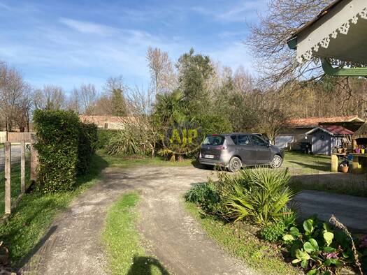 Terrain constructible à vendre 68 090 € 625 m² de terrain Grayan-et-l'Hôpital 33590