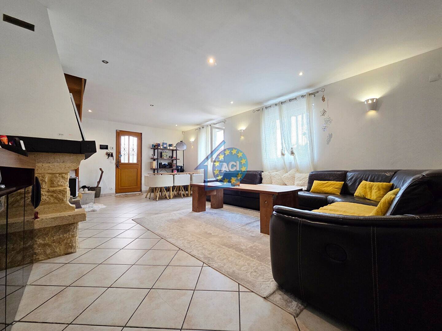 Maison à vendre, 152m², FOLLAINVILLE DENNEMONT