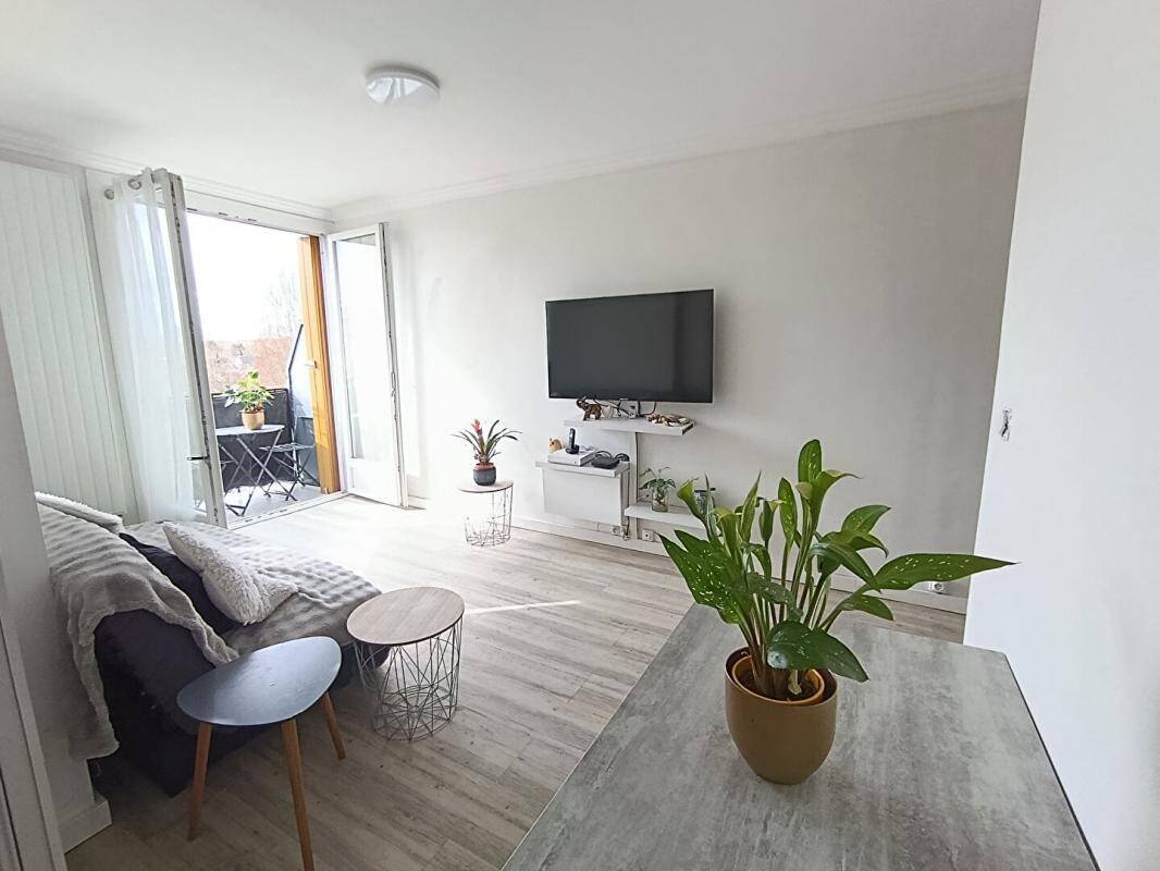 Maison à vendre, 32m², COMBS LA VILLE