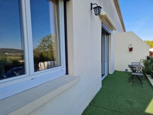 Appartement à vendre 234 000 € 3 pièces 2 chambres 59 m² RDC Breuillet 91650
