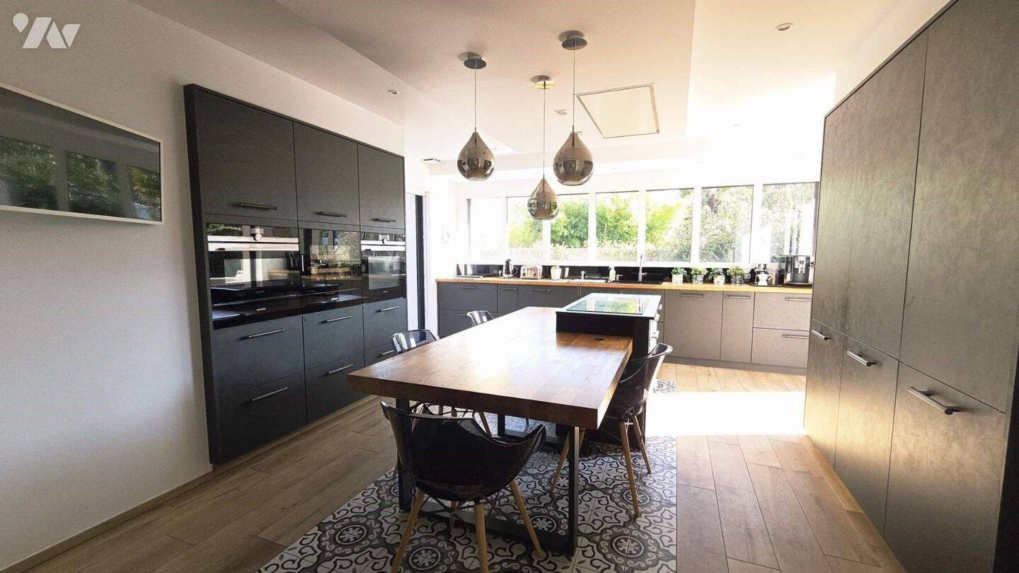 Maison à vendre, 206m², SERVON SUR VILAINE