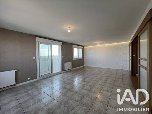 Appartement à vendre 178 000 € 5 pièces 3 chambres 94,73 m² Étage 15/17 Bellevue Brest 29200