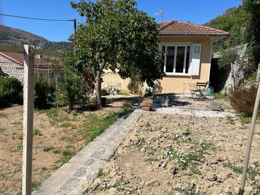Maison à vendre 475 000 € 4 pièces 3 chambres 88 m² Tourrette-Levens 06690