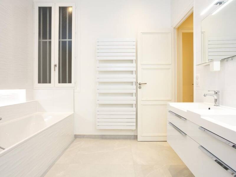 Maison à louer, 125m², PARIS 16E