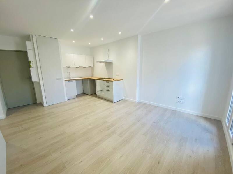 Maison à louer, 45m², MEZE