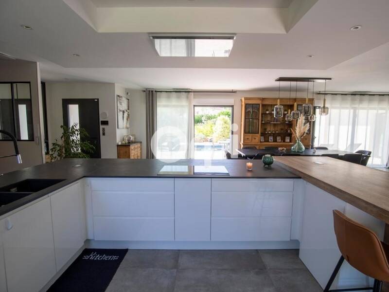 Maison à vendre, 260m², CONDAT SUR VIENNE