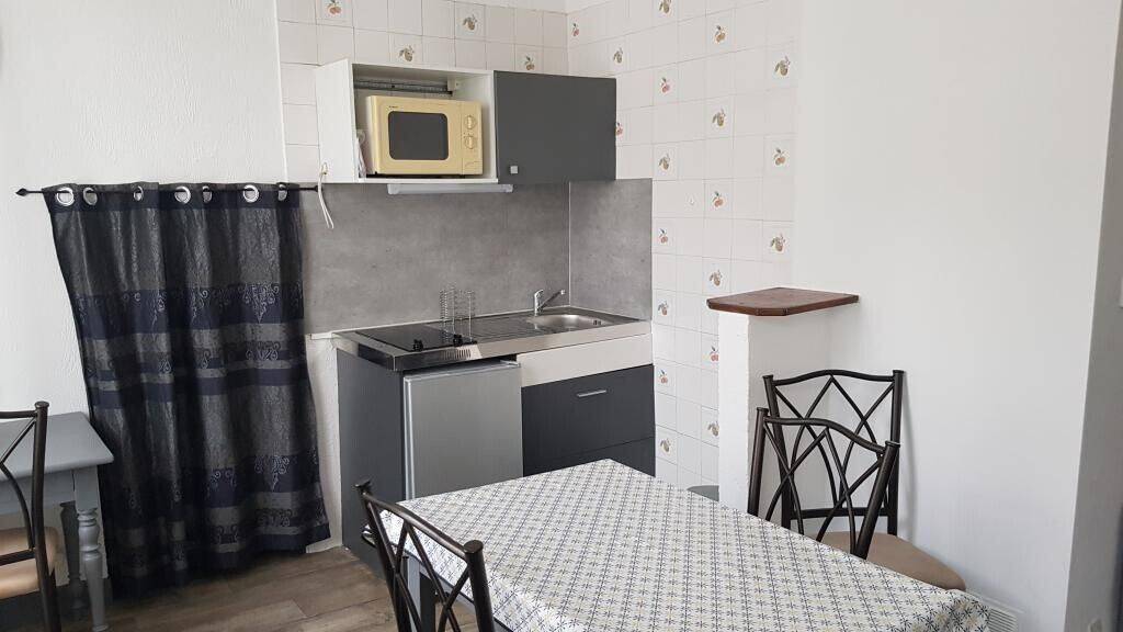 Maison à louer, 25m², PAU
