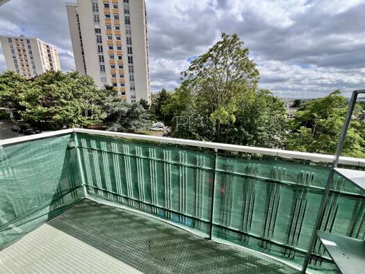 Appartement à vendre 165 000 € 1 pièce 25,86 m² Étage 3/3 Jean Macé Arcueil 94110