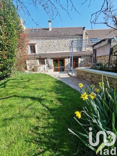 Maison à vendre 385 000 € 5 pièces 4 chambres 183 m² 456 m² de terrain Solers 77111