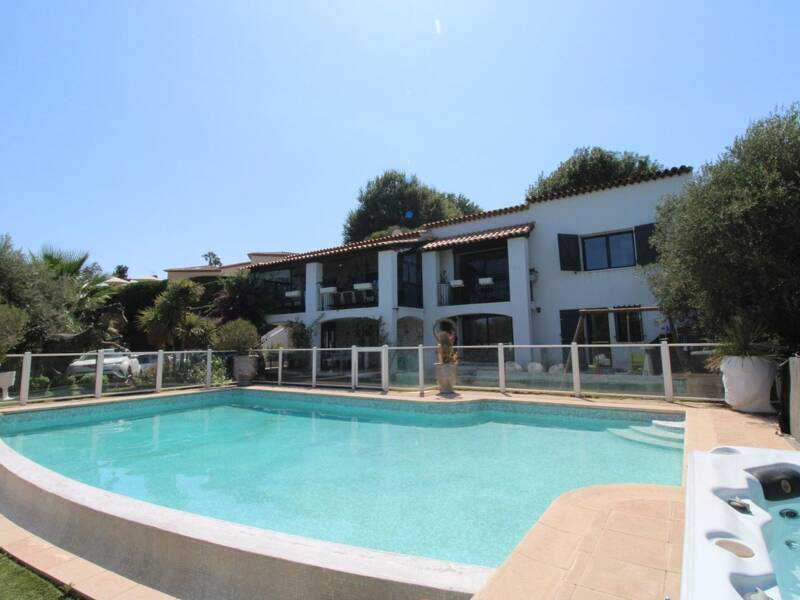 Maison à vendre, 241m², ANTIBES