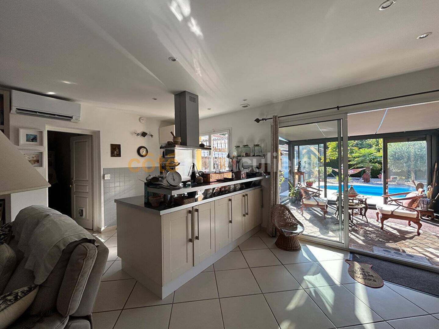 Maison à vendre, 133m², GRAYAN ET L'HOPITAL