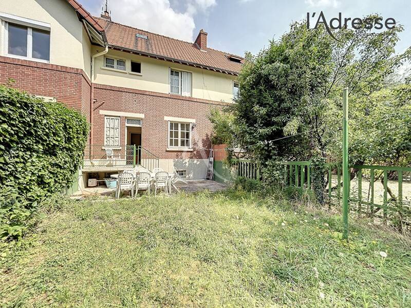 Maison à vendre, 97m², SURESNES