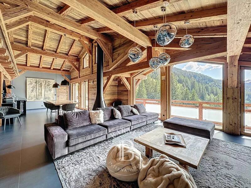 Maison à vendre, 260m², LA GIETTAZ