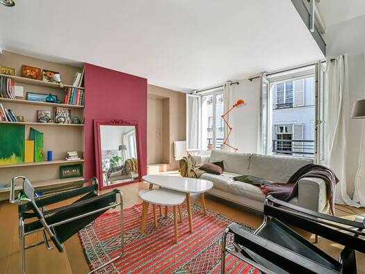 Duplex à vendre 990 000 € 4 pièces 3 chambres 90 m² Étage 3/3 Muette Nord Paris 3ème 75003