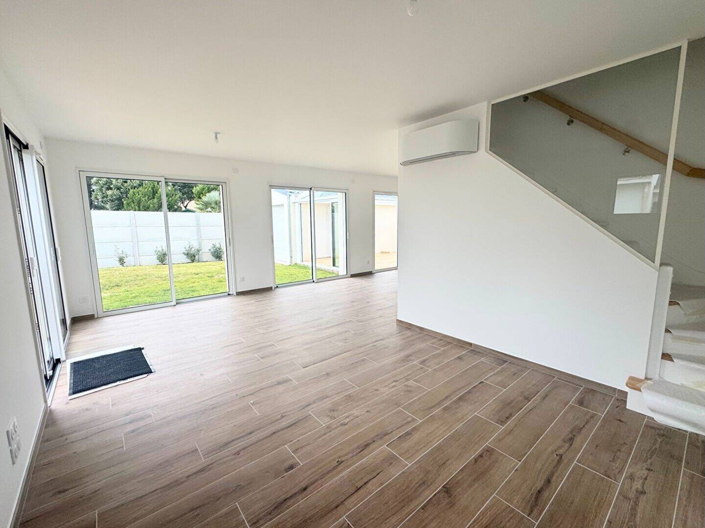 Maison à vendre, 114m², LE POULIGUEN