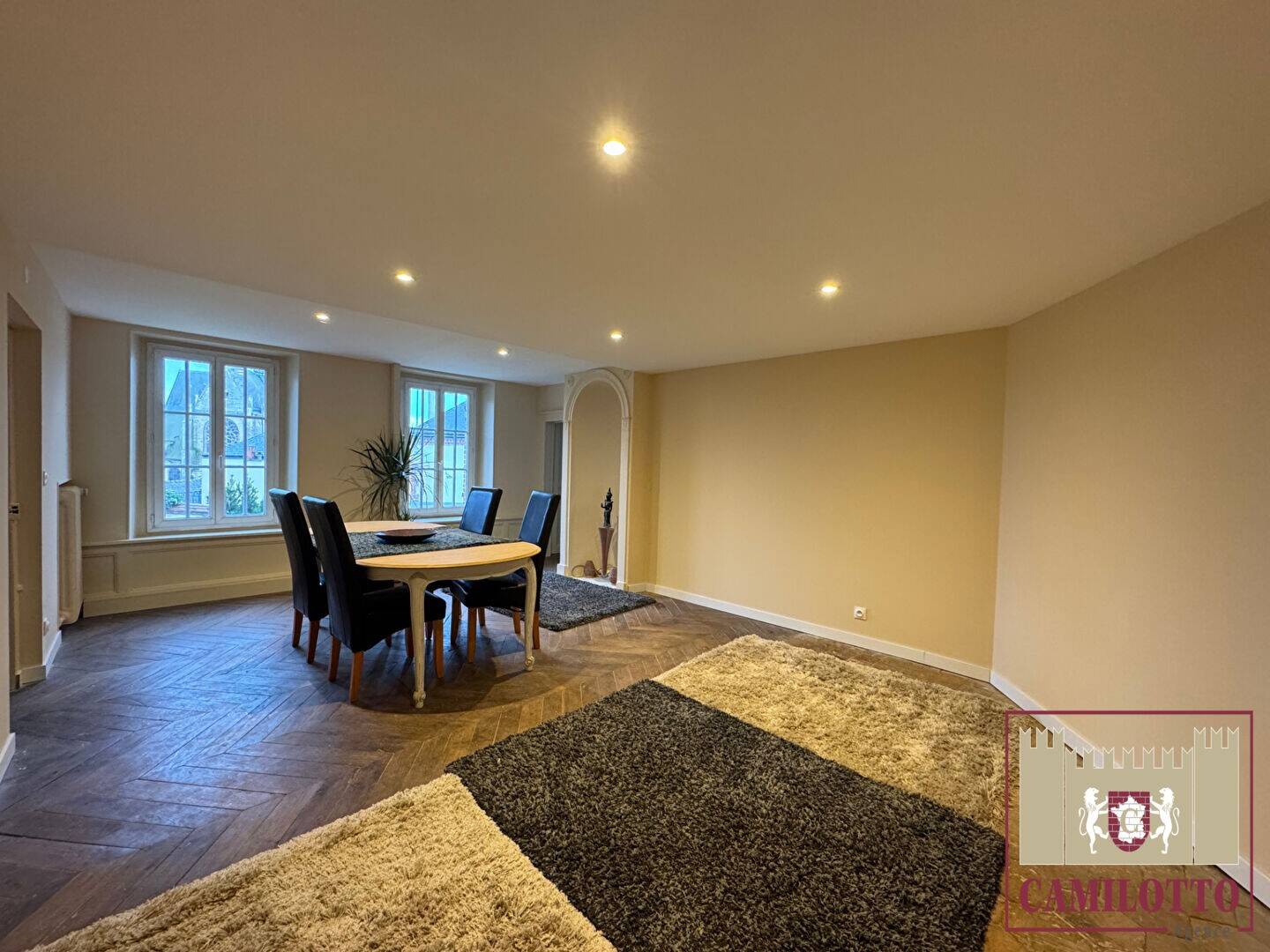 Maison à vendre, 157m², NOGENT LE ROI