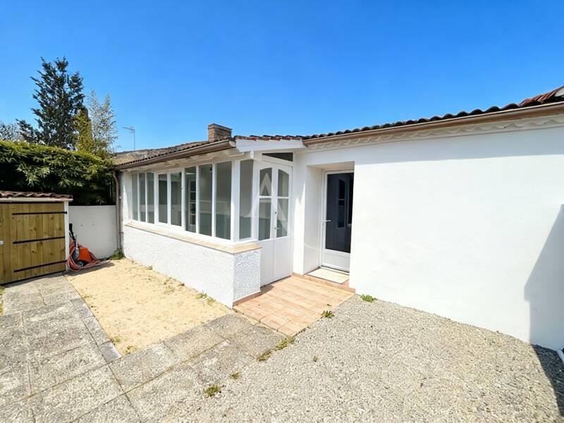 Maison à vendre, 60m², LONGEVILLE SUR MER