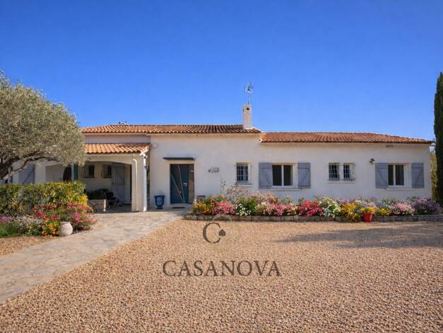 Maison à vendre 934 500 € 8 pièces 5 chambres 225 m² 1 785 m² de terrain Est Prades-le-Lez 34730