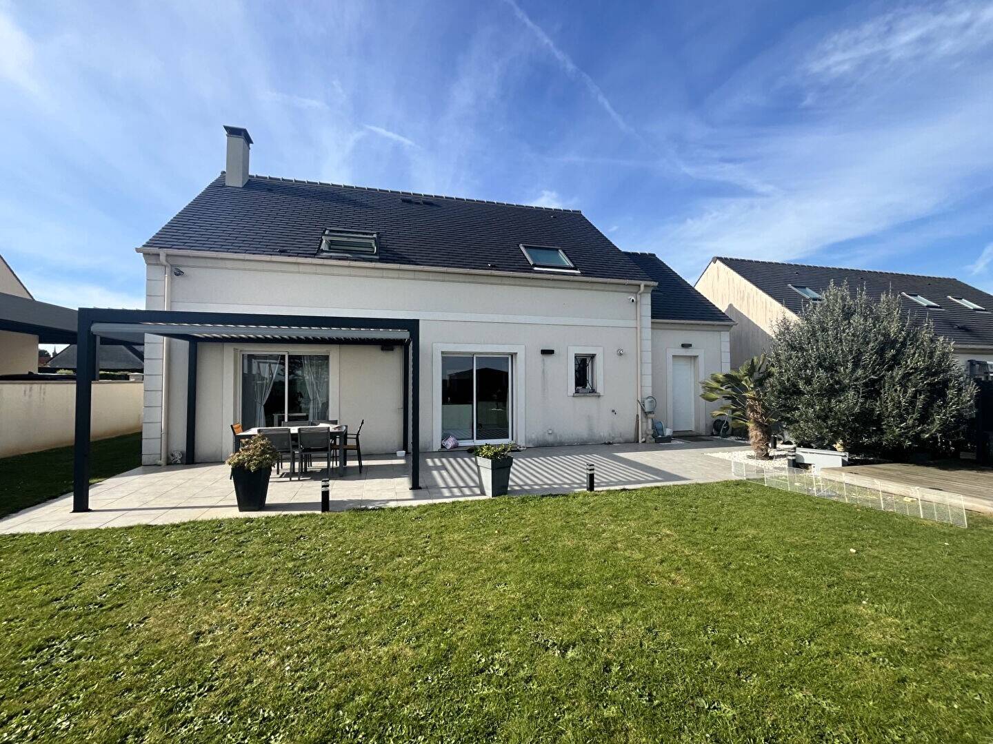 Maison à vendre, 151m², NEUILLY EN THELLE