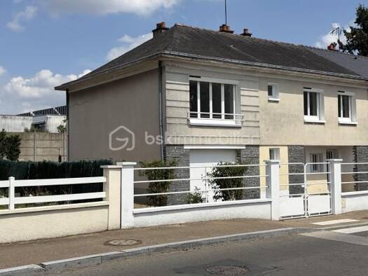 Maison de ville à vendre 120 000 € 6 pièces 5 chambres 103 m² Les Hauts-d'Anjou 49330
