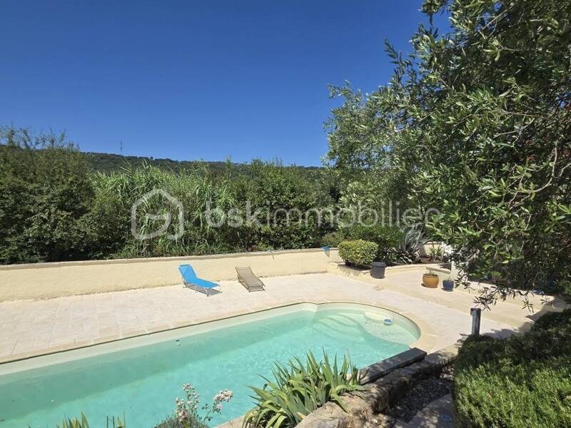 Maison à vendre, 156m², BAGNOLS SUR CEZE