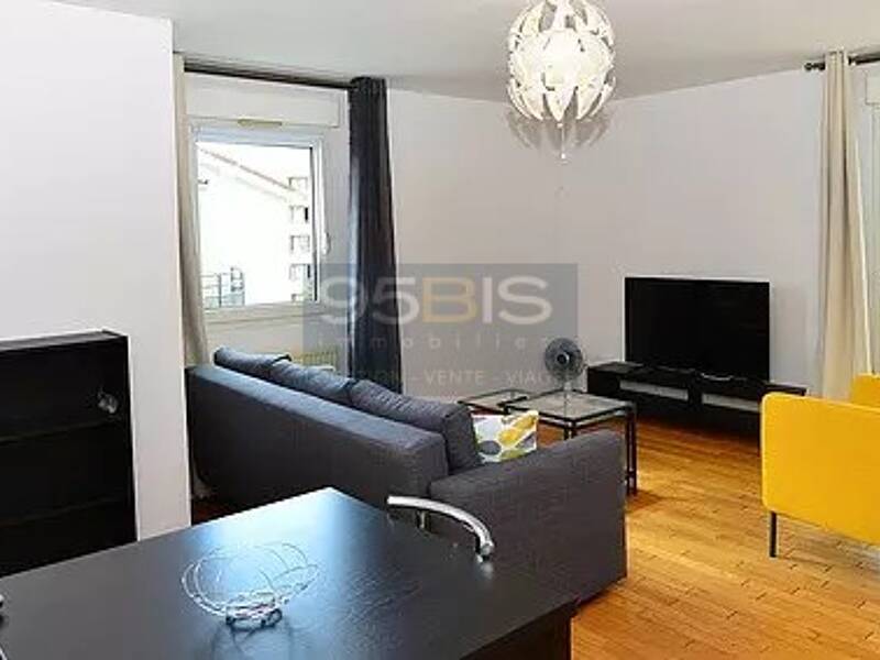 Maison à louer, 69m², LYON 8E