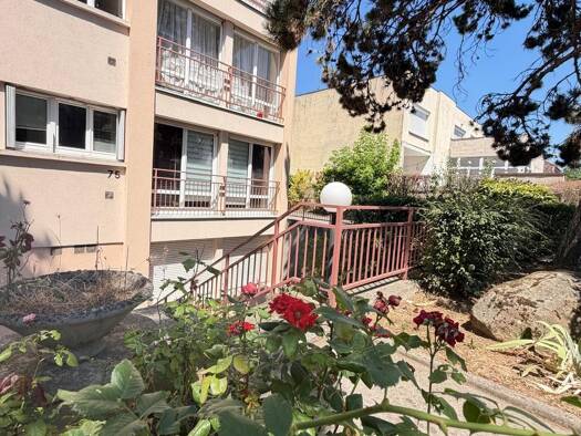 Appartement à vendre 83 000 € 1 pièce 17,28 m² RDC/3 Joinville-Paul Bert Livry-Gargan 93190