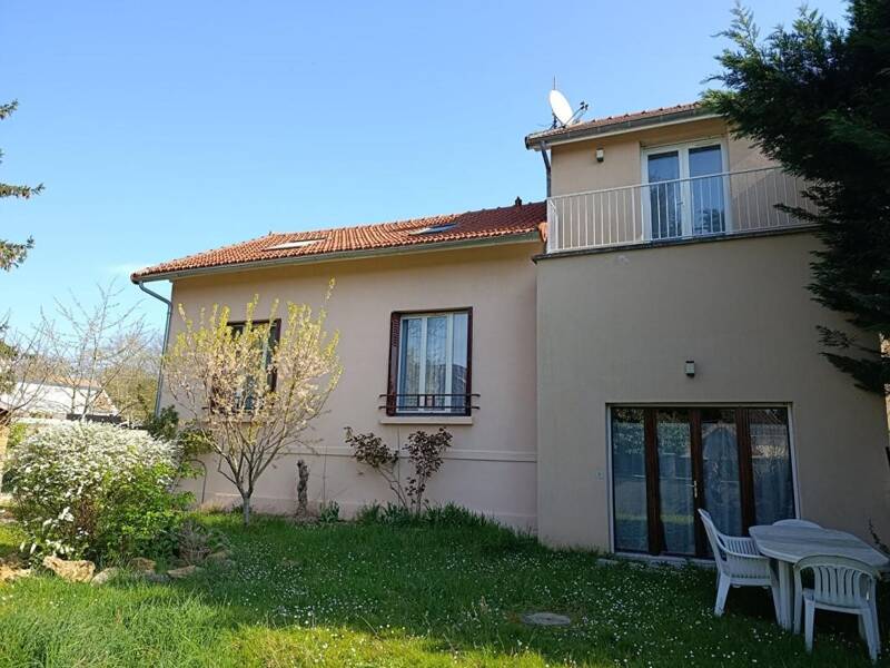 Maison à vendre, 157m², VARENNES JARCY