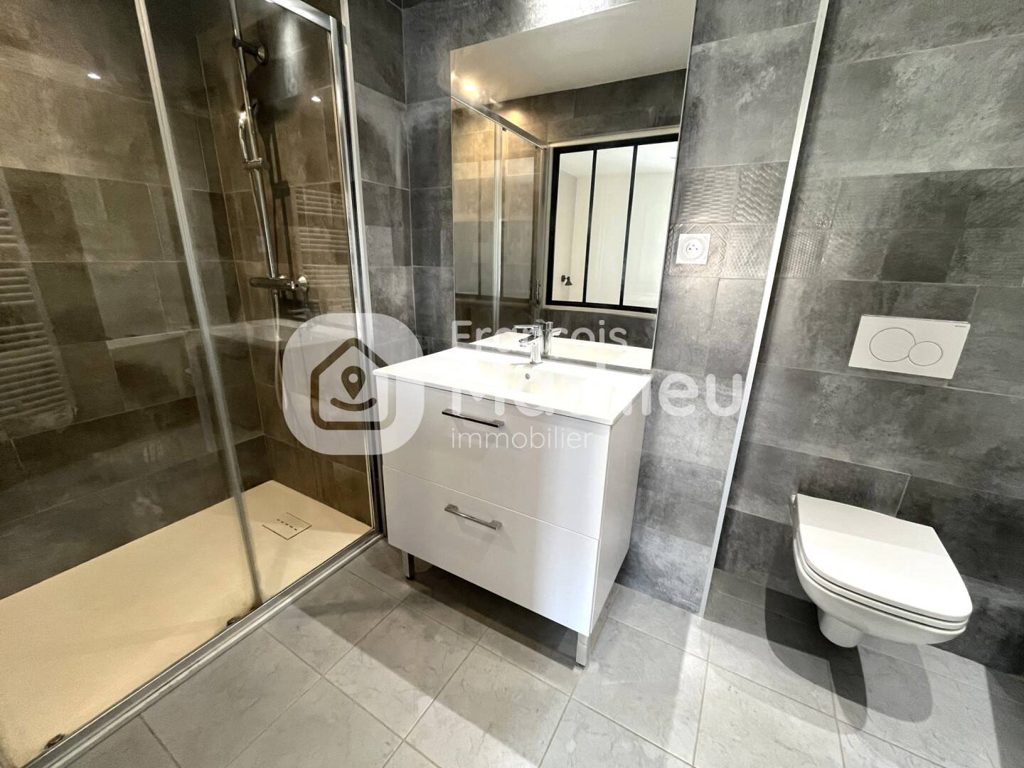 Maison à louer, 41m², VAUX EN BEAUJOLAIS
