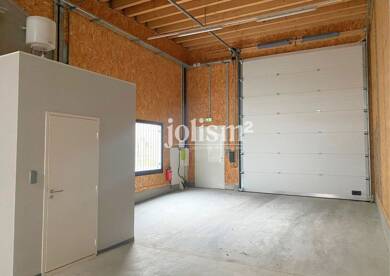 Local commercial à louer 1 017 € 91 m² de surface de vente Le Versoud 38420