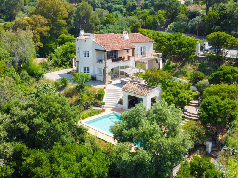Maison à vendre, 225m², LA CROIX VALMER