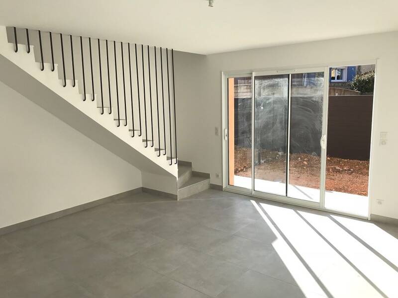 Maison à louer, 75m², CHATEAUNEUF LES MARTIGUES