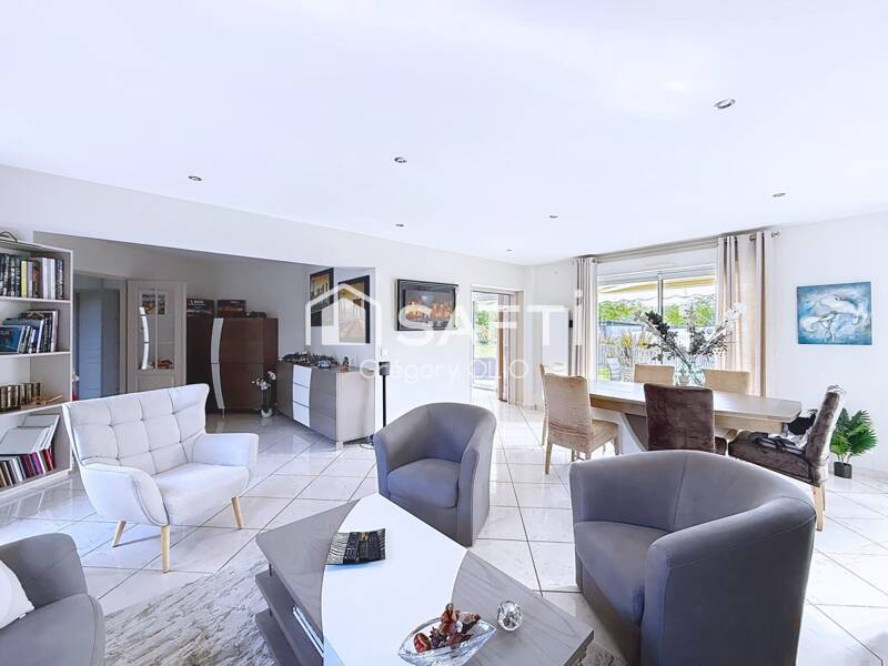 Maison à vendre, 194m², VIEILLE EGLISE EN YVELINES