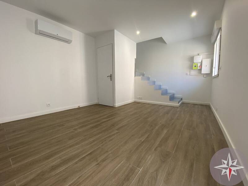 Maison à louer, 35m², PEROLS