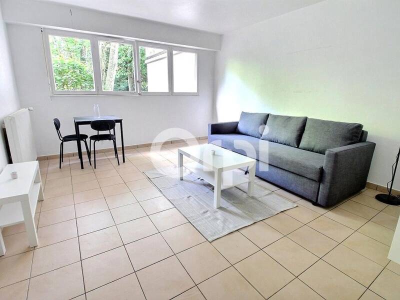 Maison à louer, 23m², EVRY