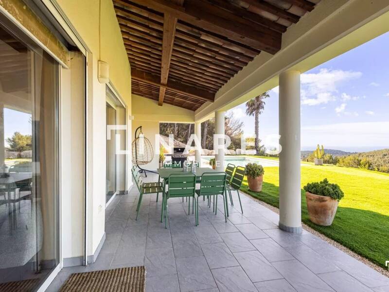 Maison à vendre, 168m², LA CADIERE D'AZUR