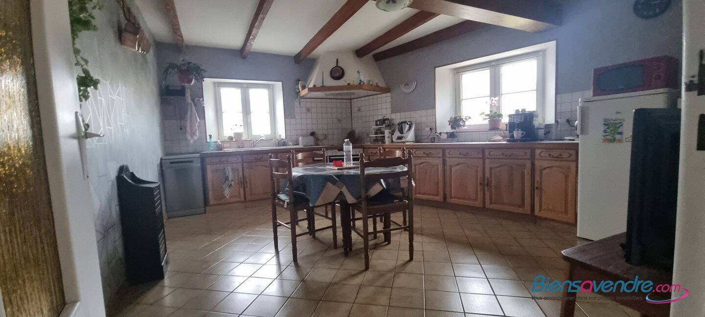 Maison à vendre, 190m², NUAILLE D'AUNIS