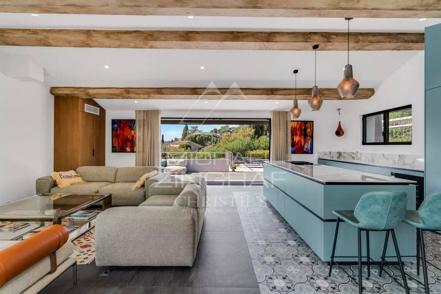 Maison à vendre, 260m², LA CROIX VALMER