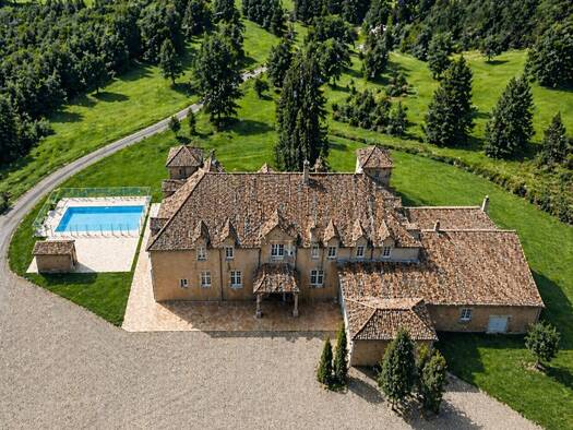 Demeure à vendre 2 184 000 € 16 pièces 9 chambres 600 m² 36 000 m² de terrain Est Moissac 82200